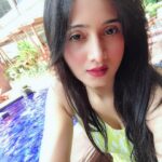 Harshika Poonacha Instagram - I’ve beautiful EYES and LIPS , so I SMILE with both ❤️ #SelfQuote