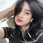 Harshika Poonacha Instagram - I’m Independent, I’m Confident and I’m definitely Sexy ❤️ #SelfQuote