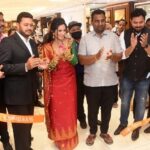 Harshika Poonacha Instagram - @josalukkas brand new showroom inauguration in Namma Mysooru with our Most Wonderful Mysore Kodagu MP @pratapsimha_mp sir and Karnataka Zoo Chairman. Congratulations to the owners of @josalukkas @johnalukkas @paulalukkas ♥️♥️♥️ Carrying my kodava pride in a beautiful @jayanthiballal saree♥️ MUH @pukhrambam Love you Mysooru ♥️ Mysore, Karnataka