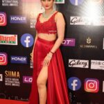 Harshika Poonacha Instagram – Be your own kind of beautiful 😍 

@siimawards ❤
Day 1
Wearing beautiful @label_divya_samal
Jewellery @pihtara_jewels 
MUH @gotomirrors 
Hair by legend @thevipulbhagat 
#SIIMA 
Thankyou @ragalahari @ragalahariphotos for the beautiful pictures ❤❤❤ Novotel Hyderabad Convention Centre