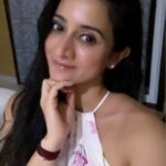 Harshika Poonacha Instagram - On request ♥️ Our latest beautiful family song from #humhainrahipyarke starring and sung by the amazing @singhpawan999 ji. I understood one thing , pathohatha is daughter in law and this song is about me in the movie 🙈 how cute 🥰