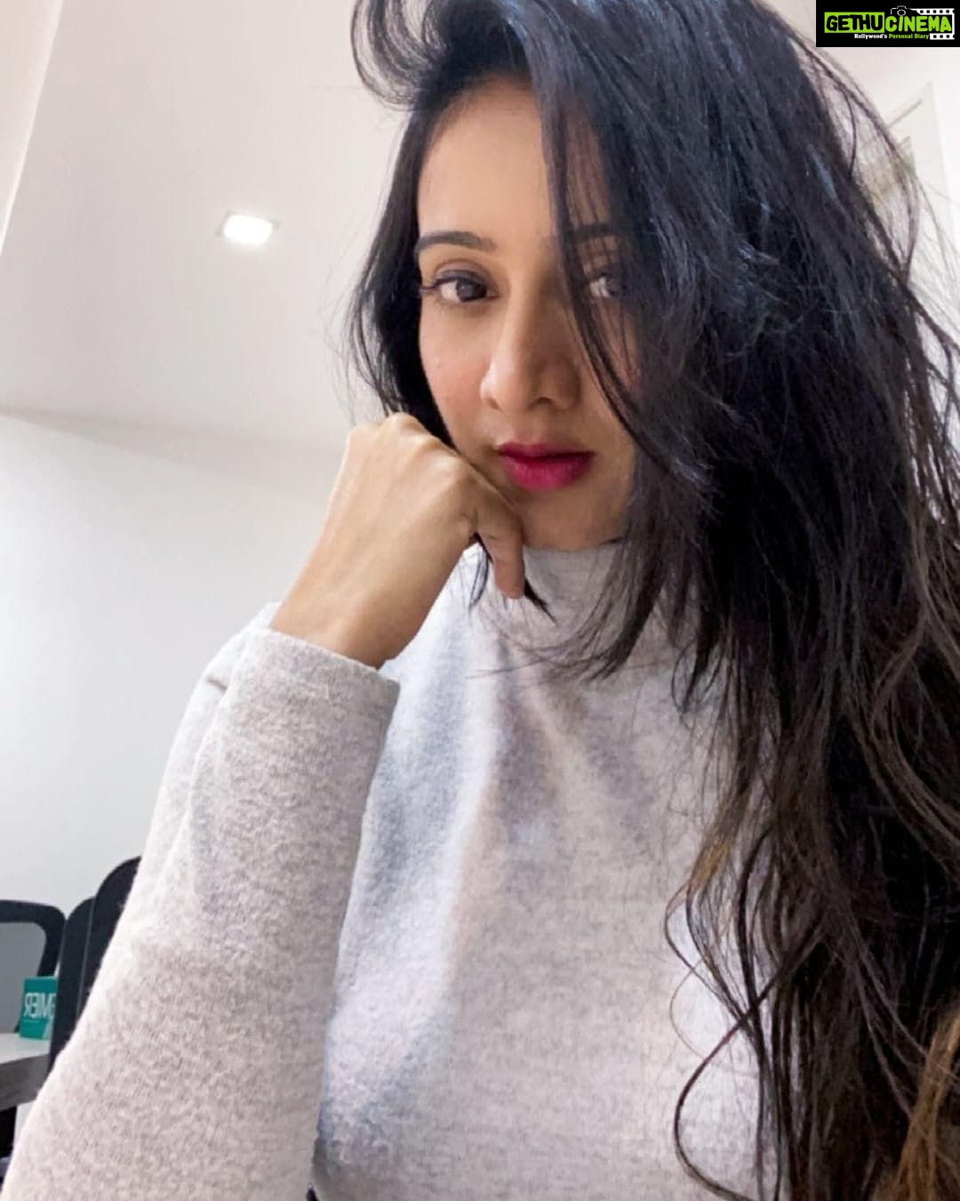 Harshika Poonacha Instagram - People ask , what do I do when I'm in a good mood? 🙈 "I take pictures 📸 " ❤❤❤