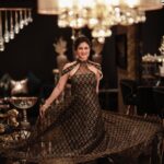 Harshika Poonacha Instagram - Ufff ♥️ Why do I love to swirl somuch 🥰 Gold and Glitter princess in a @nadira_couture creation 🌟✨ At the @the.nailartistry launch ♥️ Thankyou @_yellowz_media_ @deninmd @imozio_wedding_planner for the lovely pics 😍