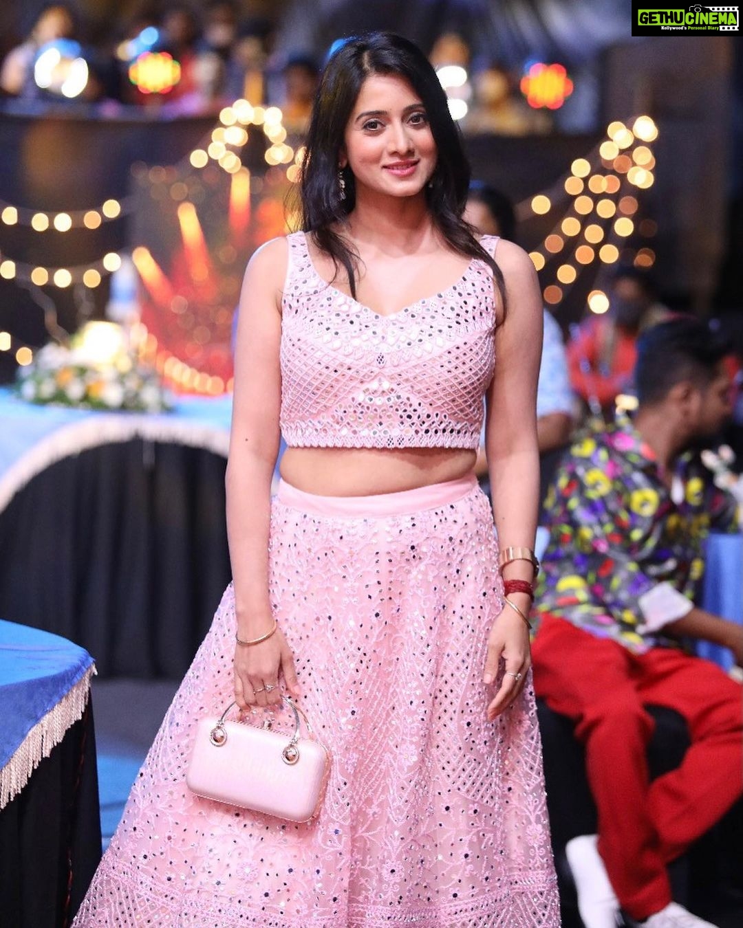 Harshika Poonacha Instagram - 💕💕💕 @zeekannada #15years #Mahotsava