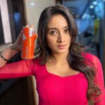 Harshika Poonacha Instagram – WINGS FOR YOUR SUMMER ♥️♥️♥️
@redbull @redbullindia is in a brand new flavour #watermelonflavour 🍉
#rededition #givesyouwings #watermelonflavour #noplastic #sustainablelifestyle @troyjam_ Bangalore, India