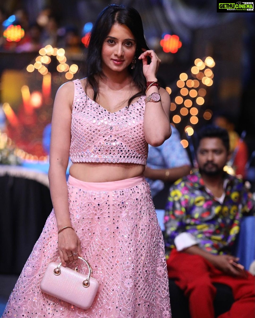 Harshika Poonacha Instagram - 💕💕💕 @zeekannada #15years #Mahotsava