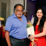Harshika Poonacha Instagram - Happy Birth Anniversary Ambi uncle ❤️❤️❤️ The Whole Karnataka misses you everyday 😇 I miss my father figure,I’m following your ethics of being there for people who need us during their tough times ,Hope you are happy up there seeing my work 🙏 Miss you #Ambareesh uncle 😇 ಜನ್ಮದಿನಾಚರಣೆಯ ಶುಭಾಶಯಗಳು ಅಂಬಿ uncle. ಇಡೀ ಕರ್ನಾಟಕವು ನಿಮ್ಮನ್ನು ಪ್ರತಿದಿನ miss ಮಾಡುತ್ತೆ. ನನ್ನ ತಂದಯಂತೆ ಇದ್ದ ನಿಮ್ಮನ್ನು ನಾನು ಕಳೆದುಕೊಂಡಿದ್ದೇನೆ, ಜನರ ಕಠಿಣ ಸಮಯದಲ್ಲಿ ಅಲ್ಲಿಗೆ ಹೋಗಿ ಅವರಿಗೆ ಸಹಾಯ ಮಾಡಬೇಕೆಂಬ ನಿಮ್ಮ ನೀತಿಯನ್ನು ನಾನು ಅನುಸರಿಸುತ್ತಿದ್ದೇನೆ, ನನ್ನ ಕೆಲಸವನ್ನು ನೋಡಿ ನೀವು ಅಲ್ಲಿ ಸಂತೋಷವಾಗಿದ್ದೀರಿ ಎಂದು ಭಾವಿಸುತ್ತೇನೆ. ಮಿಸ್ ಯು # ಅಂಬರೀಶ್ uncle .