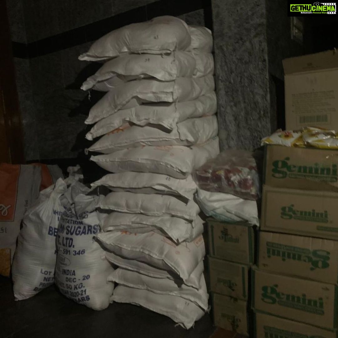 Harshika Poonacha Instagram - At @bhuvanamfoundation , the ration kits packing and loading in process. Our team works day and night to pack the ration kits and deliver to the needy and poor. #Bhuvanamfoundation The Religion of love and Kindness . @bhuvann_ponnannaa_official