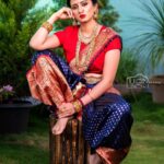Harshika Poonacha Instagram – Our country is filled with different cultures ❤️❤️❤️
I’m recreating one today ❤️
In South its a North Karnataka look, In North a Maharashtrian ❤️❤️❤️
Overall I’m a Proud Indian Woman 🇮🇳
.
.
.
.
MUH @nishismakeover 
PC @yash_photo_factory 
Jewelry @beaded_treasures_jewelry 
Outfit @kalpacouture 
Venue @cozycontainers
