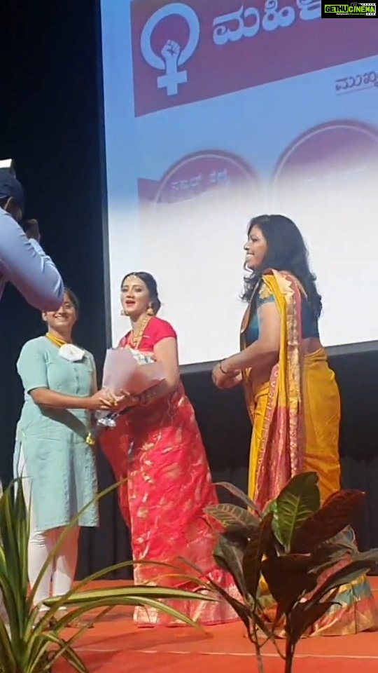 Harshika Poonacha Instagram - Women's day celebration with the Strongest ladies of Namma Bengaluru, Which means the Women of @blrcitypolice , The Police Department of Bangalore β€β€β€ It was an honor to be amongst these wonderful women who work day and night to protect us. Thankyou @blrcitypolice @karnataka_police_academy π