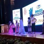Harshika Poonacha Instagram – Had Super fun at the ಕನ್ನಡಪ್ರಭ-ಏಷ್ಯಾನೆಟ್‌ ಸುವರ್ಣ ನ್ಯೂಸ್‌ ಕಿರಿಯ ಸಂಪಾದಕ ಪುರಸ್ಕಾರ, ರೇವಾದಲ್ಲಿ ಗ್ರ್ಯಾಂಡ್ ಫಿನಾಲೆ
#AsianetSuvarnaNews #Awards #BalachandraJarkiholi #HarshikaPoonacha #JuniorEditor #KannadaPrabha #ShashikalaJolle  @harshikapoonachaofficial
https://t.co/aNzqUo6JeM
@sajolle1 @asianetsuvarnanews @kannadaprabha 
Congratulations to all the winners, @reva_university students you guys rock ❤️❤️❤️

Wearing beautiful @the_mystique_design @thanu_anand Reva Institute of Technology and Management – Icaecc  2014