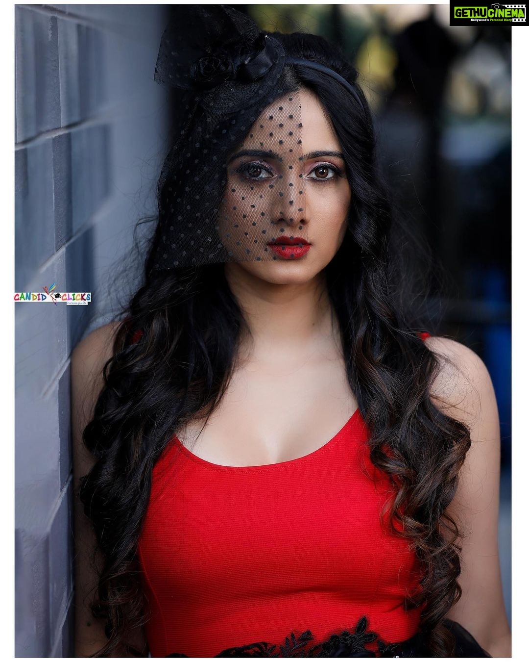 Harshika Poonacha Instagram - This women's day, I shot with a concept "BE YOUR OWN BARBIE "❤ Dont look for a superwoman in someone else,Be your own Barbie,Self love is all you need,Remember how we nurtured our barbie dolls when we were kids,Nurture and take care of yourself and BE YOUR OWN BARBIE ❤❤❤ . . . . Thankyou to my super team MUH @makeoverwithnirmala_bhadrappa @hairby_manjula PC @candidclicks1 Skirt @devnastitchingstudio Top @zara Fascinator @laxmikrishnaofficial