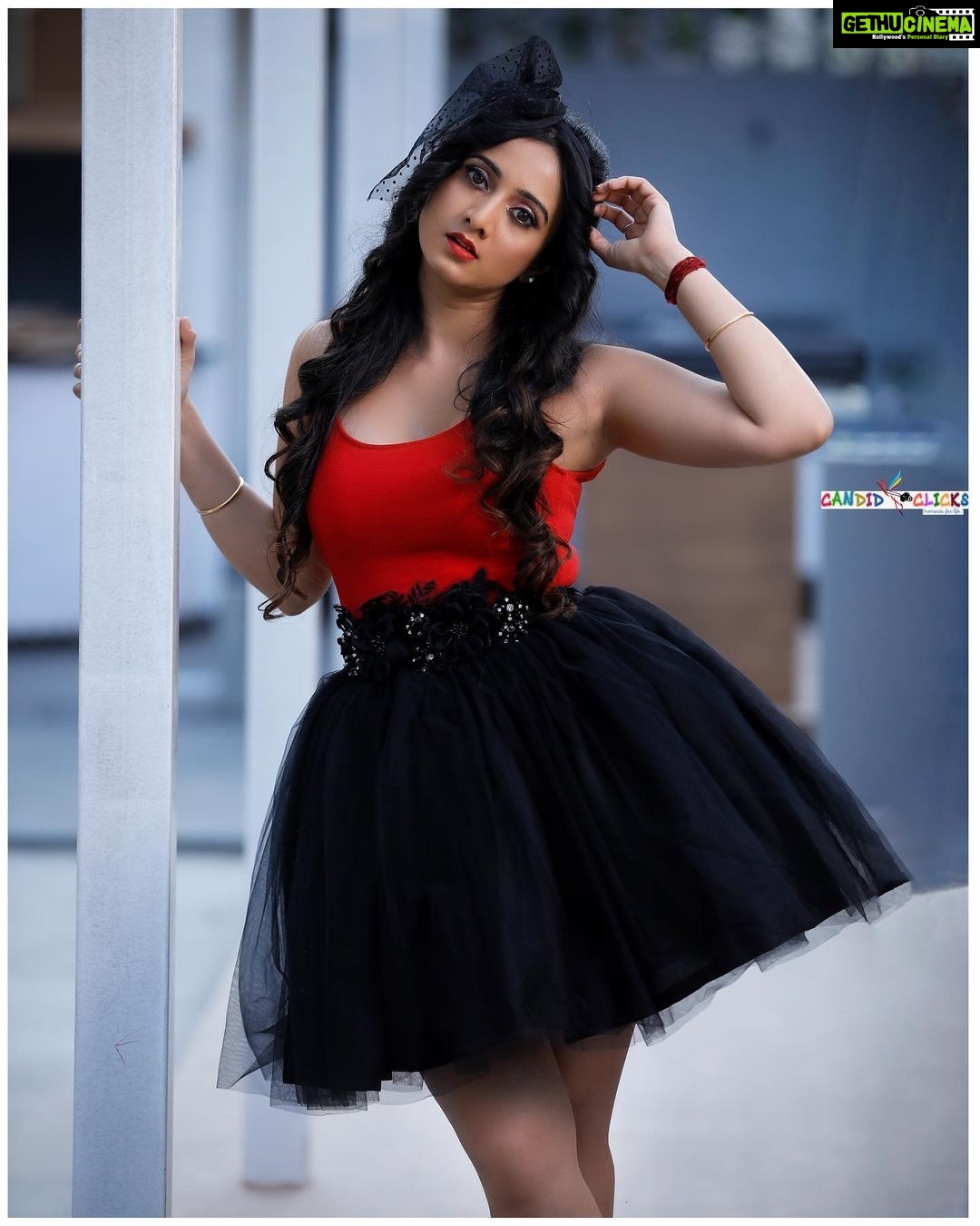 Harshika Poonacha Instagram - This women's day, I shot with a concept "BE YOUR OWN BARBIE "❤ Dont look for a superwoman in someone else,Be your own Barbie,Self love is all you need,Remember how we nurtured our barbie dolls when we were kids,Nurture and take care of yourself and BE YOUR OWN BARBIE ❤❤❤ . . . . Thankyou to my super team MUH @makeoverwithnirmala_bhadrappa @hairby_manjula PC @candidclicks1 Skirt @devnastitchingstudio Top @zara Fascinator @laxmikrishnaofficial