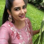 Himaja Instagram - The simple me ❤️ For exclusive collection of partywear &semi partywear collection check @pinkthreads_boutique loacted at vijayawada We ship worldwide #designerwears #dressmaterialshopping #onlinedress