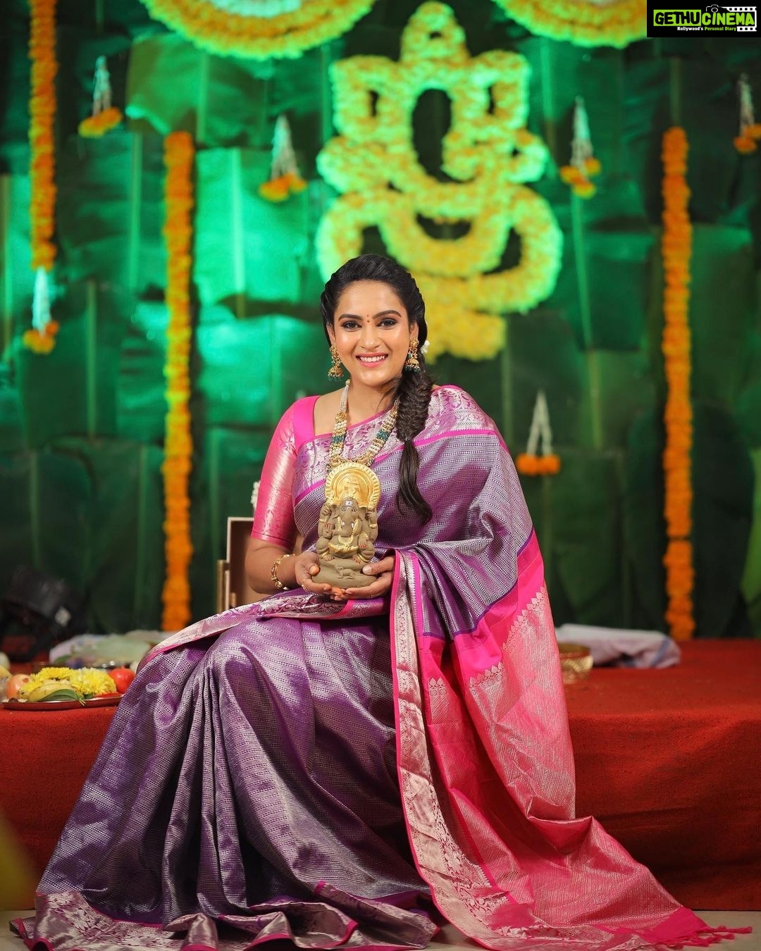 Himaja Instagram - Happy Vinayaka Chavithi Friends.. Jai Bolo Ganesh MahaRaj ki .. Jaiiii 🙏 Photography by @thirus_photography #vinayakachavithi #vinayaka #ganeshchaturthi #ganesha #ganeshutsav