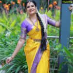 Himaja Instagram - 💛💜May Goddess Lakshmi Fill Your Life With Health, Wealth, And Freedom.. Jewellery By @navishkasfashionjewelry MOU @bhavani._.makeovers #varalakshmivratham #sravanamasam #varalakshmivratham #varamahalakshmi #vratham #treditional #pattusarees #sareeslove #fesitival #treditionallook #jewellery #jewellers #trending