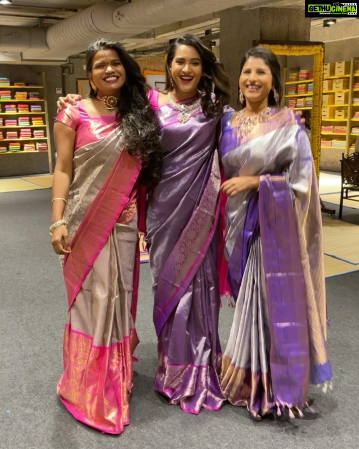 Himaja Instagram - Congratulations for new store @mugdhaartstudio @sashivangapalli #mugdha #shashivangapalli
