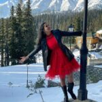 Himaja Instagram - Have a Lovely day guys ❤️ Outfit @seamsandhemsbytejaswini . . Thank you @thekhyberresort for wonderful stay and Yummy food #gulmarg #sunkissed #morning #holidays