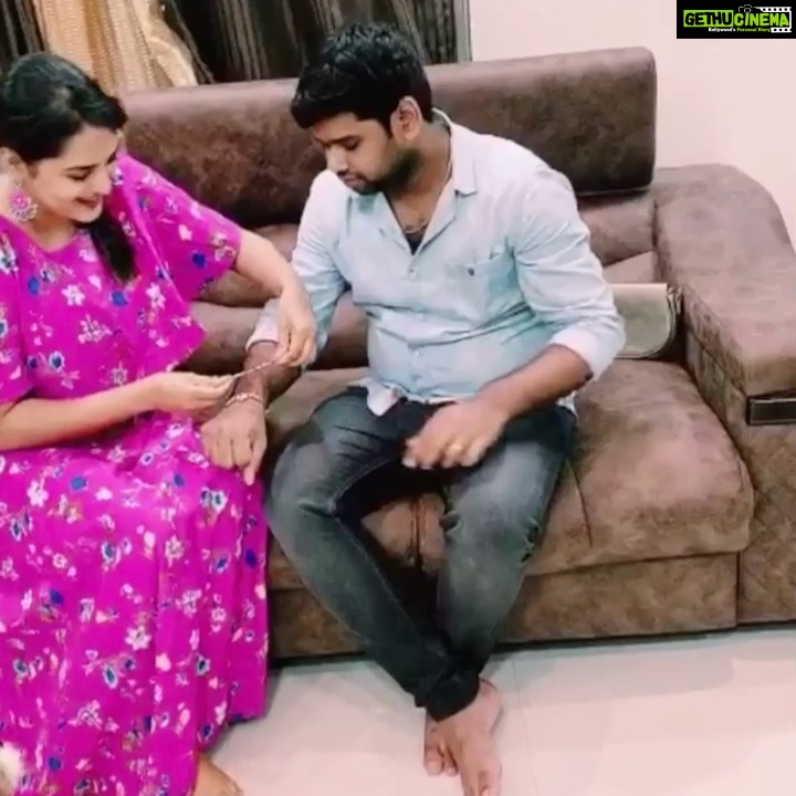 Himaja Instagram - ❤️Love u broo @ganguly_manthri @iam.savithri ❤️#Gift #lovely #anklets 😍