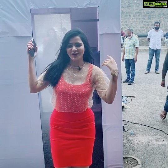 Himaja Instagram - ❤️❤️❤️❤️ Looks like we are going to a pub 😂 #saturdayvibes #greatday #friends #sanitizer #shooting #telugu #teluguactress #safe #himaja
