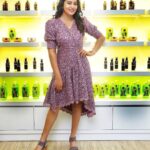 Himaja Instagram - 💜@navsutrabysakshi Thank you for this beautiful outfit #designerwear #launching #beautystudio @raavis_makeupstudio #makeup
