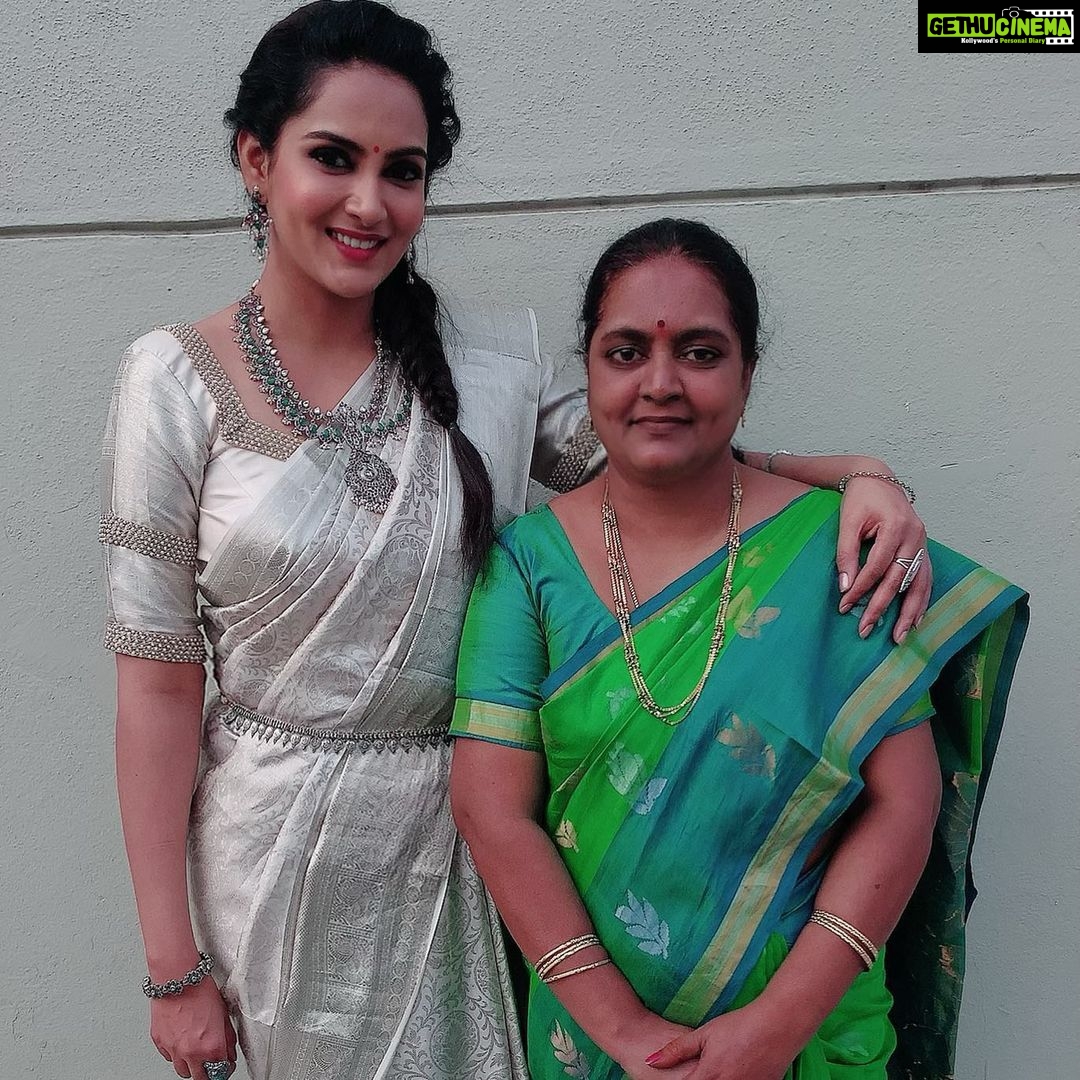 Himaja Instagram - ❤️The Love of a Mother to her child is Unconditional #mothersday