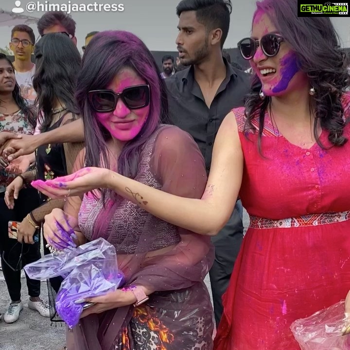 Himaja Instagram - Holi fun with @ashu_uuu @i.ali.reza 🥳