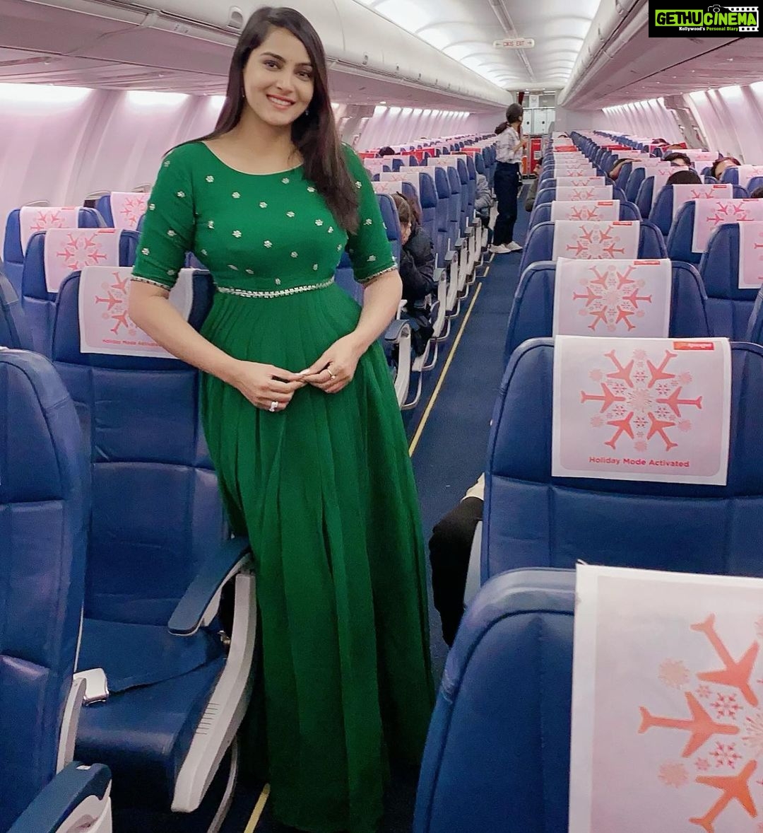 Himaja Instagram - Ammamma ki Maata ichinatlu Ee year kashi ki theeskelthunna 😍