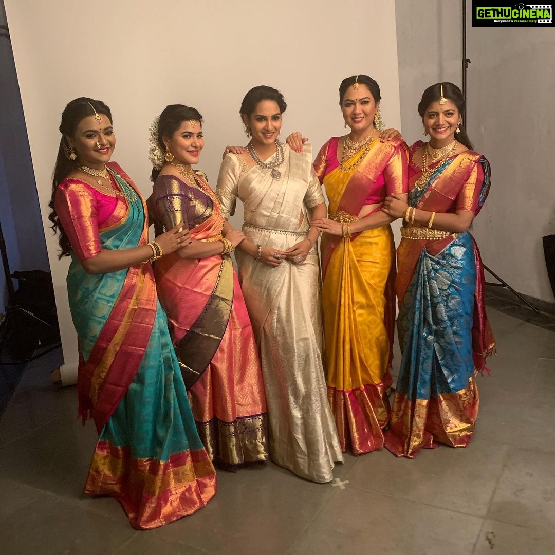 Himaja Instagram - Sarees and jewellery @chandanabrothersguntur