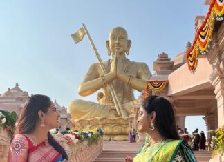 Himaja Instagram - #statueofequality Soo Happy Tobe a part of it 😇 Grand celebrations of Sri Ramanujacharya Sahasrabdi Utsav #telangana #hyderabad #ramanujacharya #shamshabad #happy @coolbyneel #equality Shamshabad