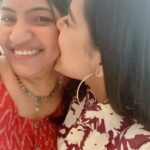 Himaja Instagram - Ya that’s my Darlz .. Thanks for believing me for selfie sarala role 🥰@lakshmi_sowjanya4 #director ❤️ Soo happy for #varudukavalenu #success .. Guys don’t miss #telugumovie #telugumovies #teluguactress #happy