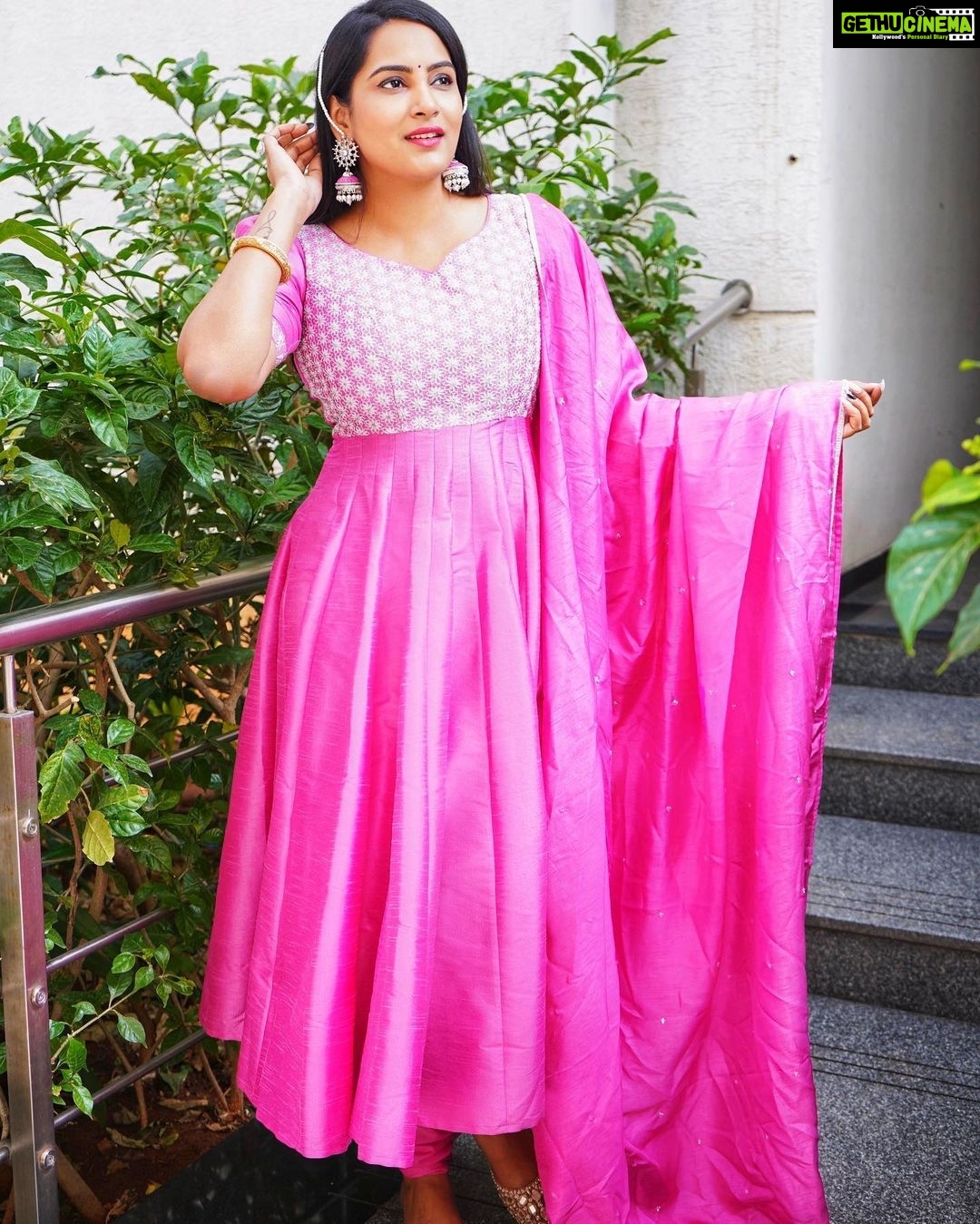 Himaja Instagram - Celebrating myself in @sthriofficial as I wear this Pink Anarkali Set in Raw Silk which is hand embroidered to bring out the essence of Luxury... Please follow this Couture Brand from Hyderabad to shop the most exciting Fashion collections and keep yourself updated with the Trend.. #beingsthri #designerwear #designerwears #designerwearinspiration #dresses #pinkdress