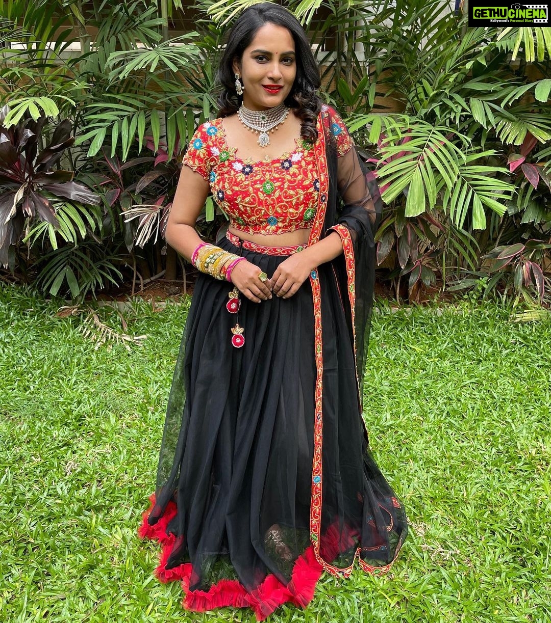 Himaja Instagram - Thanks for this Beautiful outfit ❤️@sravanthisevakulas #designerdresses & Jewelry by @style_collections_by_padma ❤️