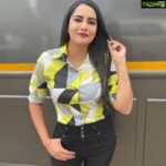 Himaja Instagram - For me, there is no perfect time for shopping. You tell me to shop and I start searching on different shopping applications. But, I guess, I get a complete satisfaction after buying clothes from Snapdeal as they are perfect when you need clothes and accessories of best quality at a very reasonable rate. I would suggest you too to hunt down @snapdeal App and get amazing offers from there. If you do that instantly, you shall get a cashback of Rs. 150. Use the link in my bio to know more. #BrandWaaliQualityBazaarWaaliDeal #BWQBWD #BrandMadriQualityBazaarMadriDeal