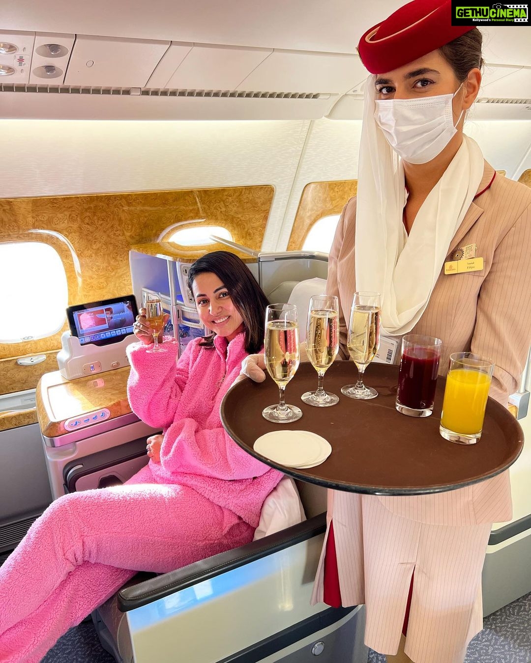 Hina Khan Instagram - After almost three years.. Missed Flying in this beast A380 by one of my favourite airliner Emirates @emirates Full marks for Luxury, Comfort and Hospitality…. #TakeMeBackInTime Any guesses whr😉
