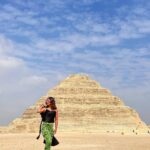 Hina Khan Instagram – One step at a time in front of the first ever pyramid built in Sakara, Egypt.. 
#steppyramid #egyptshots #egyptfashion #wanderlust #egyptdiaries