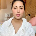 Hina Khan Instagram - Remember and Realise how important YOU are to YOU🌷#motivationalquotes #reels #feelitreelit #trendingreels #ReelsWithHK
