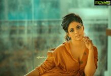 Iniya Instagram - Photography :@aghoshvyshnavamofficial Designer & MUA :@renjurenjimar Location :@dorabeautyworldofficial