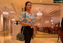 Iniya Instagram - 🧚‍♀️🧚🏻🧚‍♀️LISTEN TO THE RYTHM OF YOUR HEART EVEN IN EVERY STORMS 🧚‍♀️🧚🏻🧚‍♀️