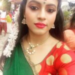 Iniya Instagram – BEHIND THE SCENES 🎬OF PONGALO PONGAL MUSIC VIDEO 🎶