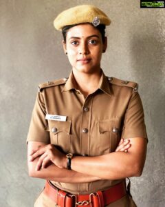Iniya Instagram - PROUD INDIAN 🇮🇳 . . #writer #movie #police #charater #getup#india #republicday🇮🇳