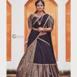 Iniya Instagram - 👸🏻👸🏻👸🏻👸🏻NAVARATHRI 👸🏻👸🏻👸🏻 “INDEPENDENT FEMALES ARE SO UNDER VALUED SHE DOSEN’T EVEN NEED YOU.. SHE JUST WANT’S YOU .. SHE IS GOING TO DO HER OWN THING WITH OR WITHOUT YOU & THAT’S A QUEEN “👑 . . Clickz: @jithuprakashan Retouch: @reenusbabu_retoucher Make up & Hair: @pinkyvisal Jewels: @kushalsfashionjewellery Outfits: @diva_womensclothingstore Venue:@wayanadfortresort #traditional #saree #ethnic #jewels #sarees #classic #traditionalwear #weddingdress #weddingseason #designerjewelry #designersarees #pattusarees #brides #bridal #bridestyle