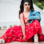 Iniya Instagram - 🧚🏻🧚🏻🧚🏻"I am who I am Not who you think I am. Not who you want me to be I am ME "🧚🏻🧚🏻🧚🏻 . . ❤️Sexy ,Naughty, barbie girl, doll ,sultry ,cute ,cuddly ,smart ,super sassy, stunning @iam_ineya ❤️ That’s the look created for Ineya's latest makeover that completely defines who she is !!! Featuring @iam_ineya Makeover @reenapaiva Designer @yoshnasbyela Photography @camerasenthil Location @sppgardens