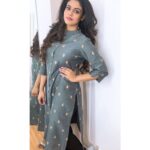 Iniya Instagram - @reliancetrends @veerasekar05 @minuchitrangkani