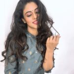 Iniya Instagram - @reliancetrends @veerasekar05 @minuchitrangkani