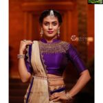 Iniya Instagram - SOAP ITTONAM MASK ITTONAM GYAP ITTONAM ONAM VARAVAAYI 🌸🌼🌸 ATHAM DINAASHAMSAKAL 💐 #festival #festivalseason #festivals #festival . . @break_the.chain Clickz: @jithuprakashan Retouch: @reenusbabu_retoucher Make up & Hair: @pinkyvisal Jewels: @kushalsfashionjewellery Outfits: @diva_womensclothingstore Venue:@wayanadfortresort #traditional #saree #ethnic #jewels #sarees #classic #traditionalwear #weddingdress #weddingseason #designerjewelry #designersarees #pattusarees #brides #bridal #bridestyle