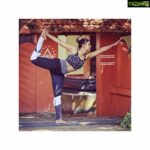 Iniya Instagram - HAPPY INTERNATIONAL YOGA DAY 🧘‍♀️ . . @dhanwanthari_kalari @keralakaumudi . . #yoga #yogapractice #yogaposes #yogainspiration #yogaeveryday #yogalife #yogatime #yogadaily #yogalifestyle #yogaoutdoors #yogastrong #yogapeaceofmind #relaxwithyoga #yogahealthy #yogapants #yogagirl