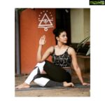 Iniya Instagram - HAPPY INTERNATIONAL YOGA DAY 🧘‍♀️ . . @dhanwanthari_kalari @keralakaumudi . . #yoga #yogapractice #yogaposes #yogainspiration #yogaeveryday #yogalife #yogatime #yogadaily #yogalifestyle #yogaoutdoors #yogastrong #yogapeaceofmind #relaxwithyoga #yogahealthy #yogapants #yogagirl