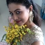 Iniya Instagram -