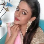 Iniya Instagram -